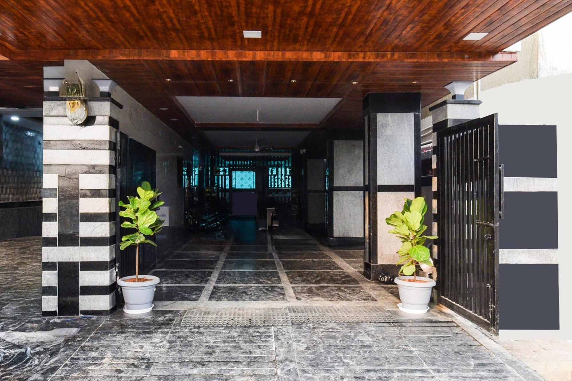 Super Collection O Gachibowli Phase - 1 Near Isb Hotel Bagian luar foto