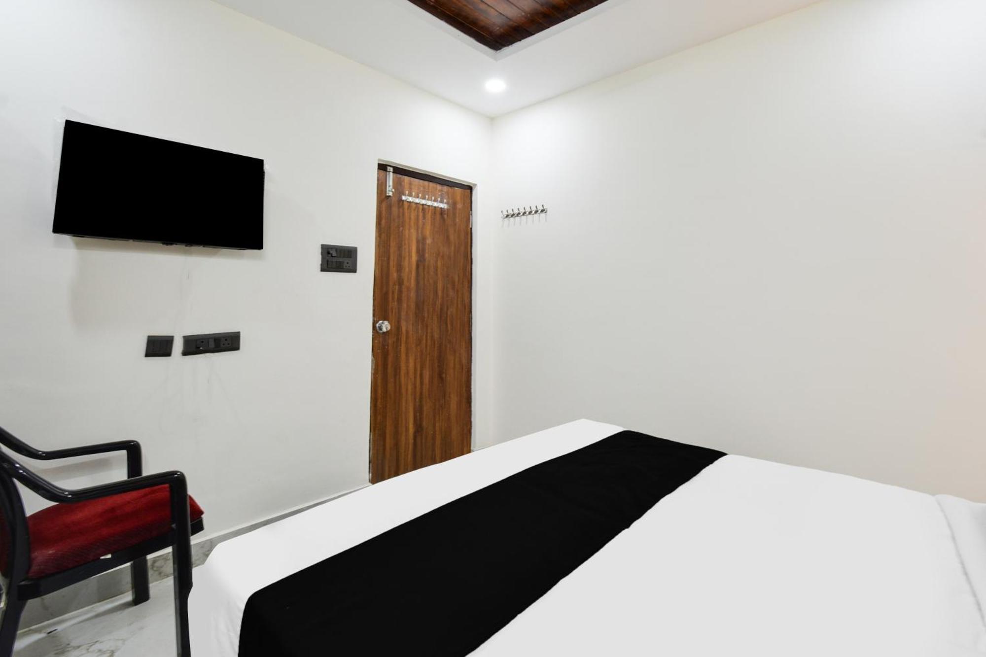 Super Collection O Gachibowli Phase - 1 Near Isb Hotel Bagian luar foto